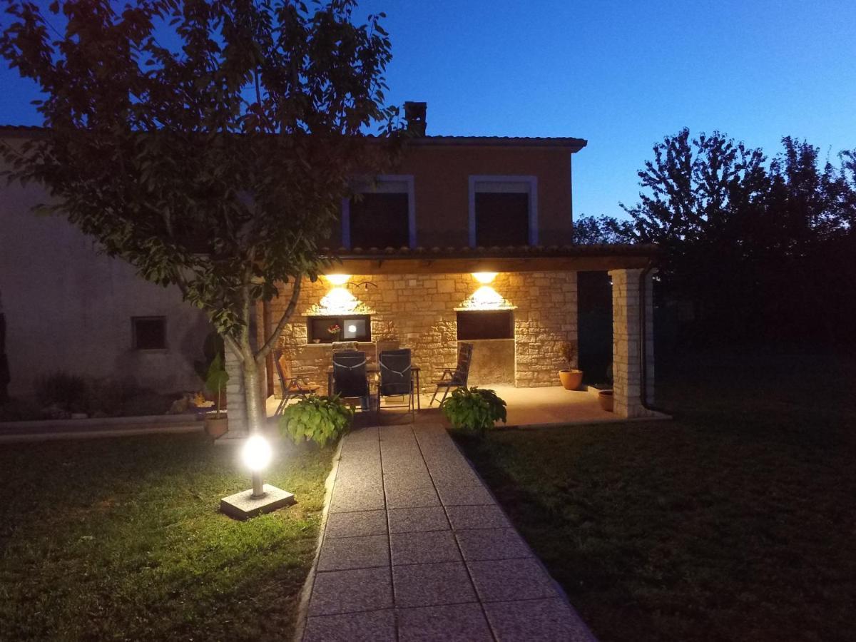 Holiday Apartment Ariella Krizanici Luaran gambar