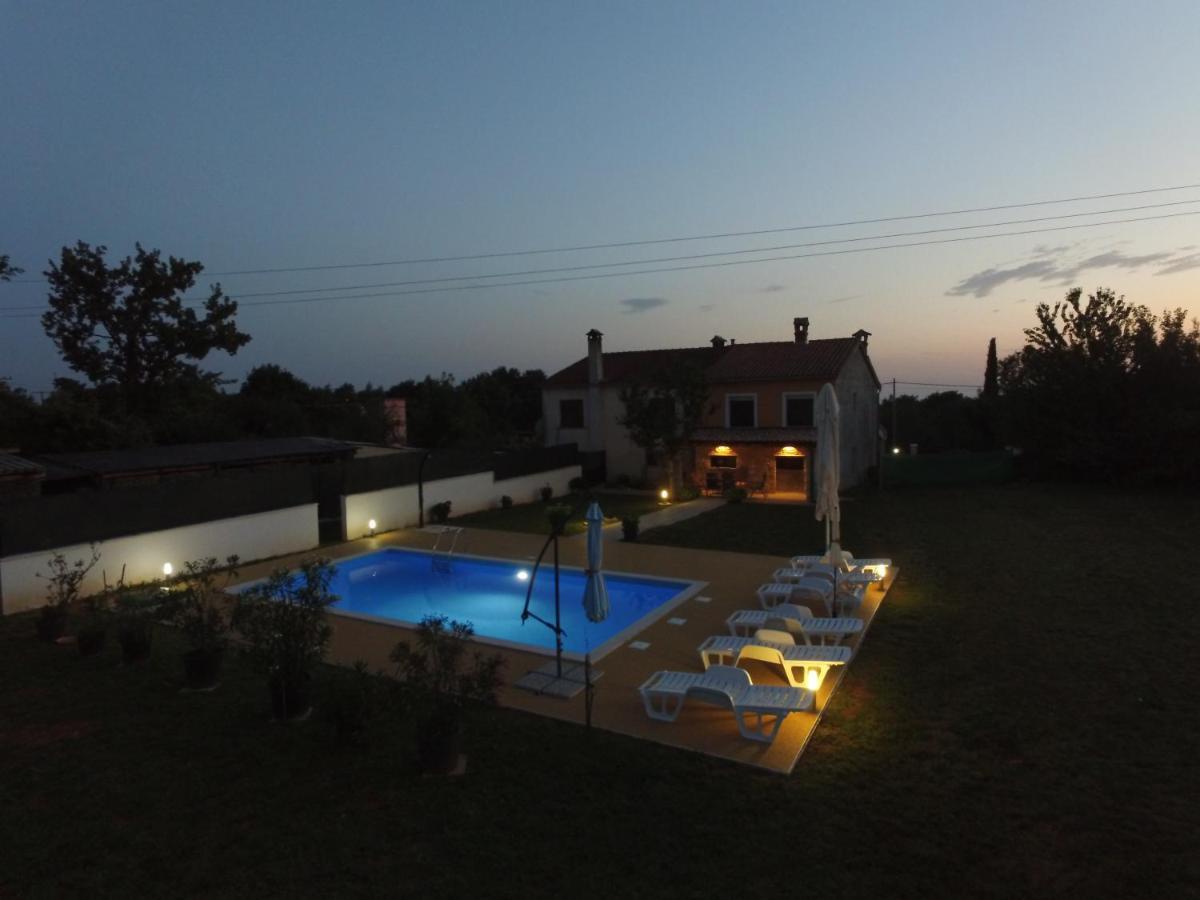 Holiday Apartment Ariella Krizanici Luaran gambar