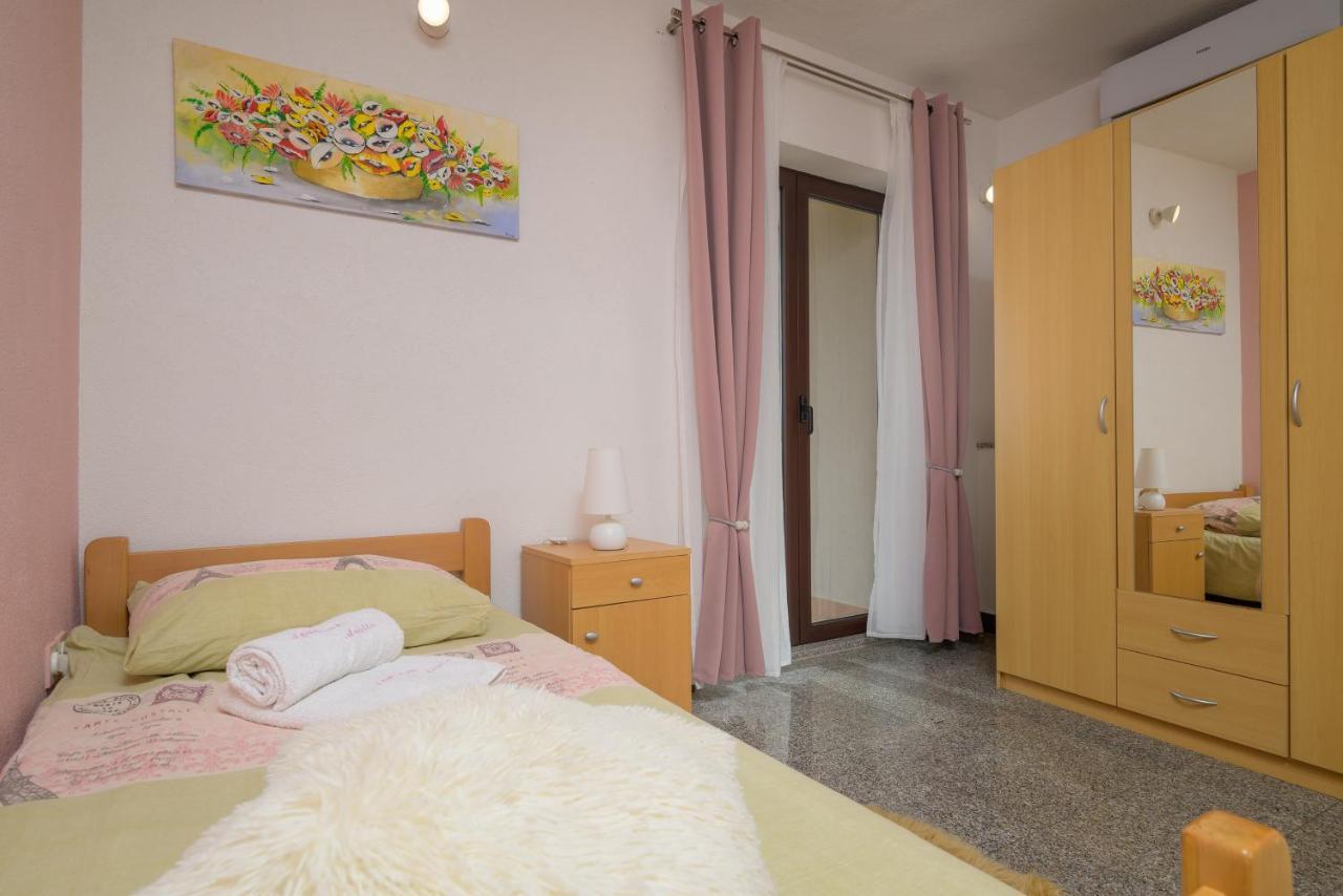 Holiday Apartment Ariella Krizanici Luaran gambar