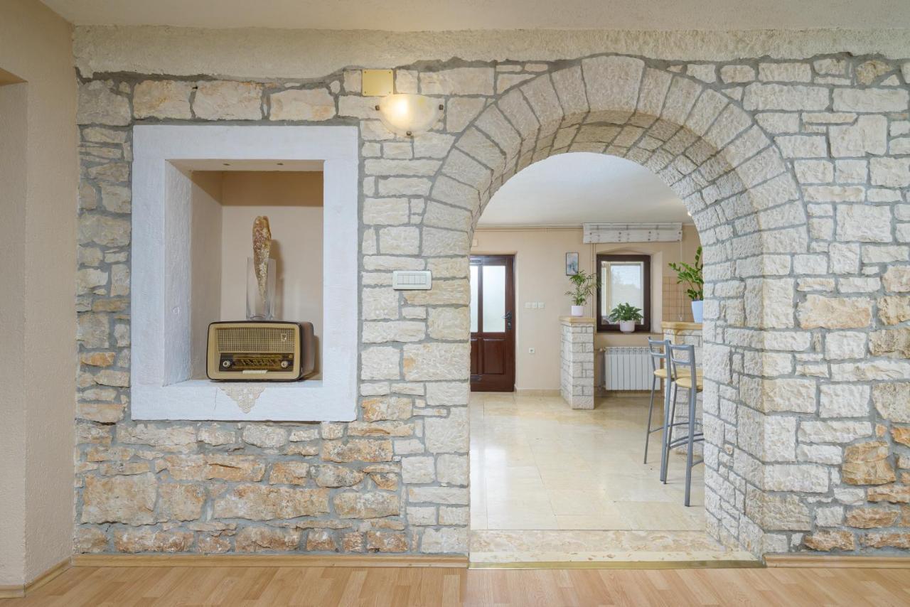 Holiday Apartment Ariella Krizanici Luaran gambar