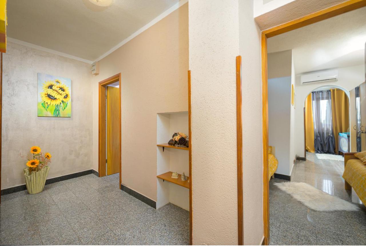 Holiday Apartment Ariella Krizanici Luaran gambar